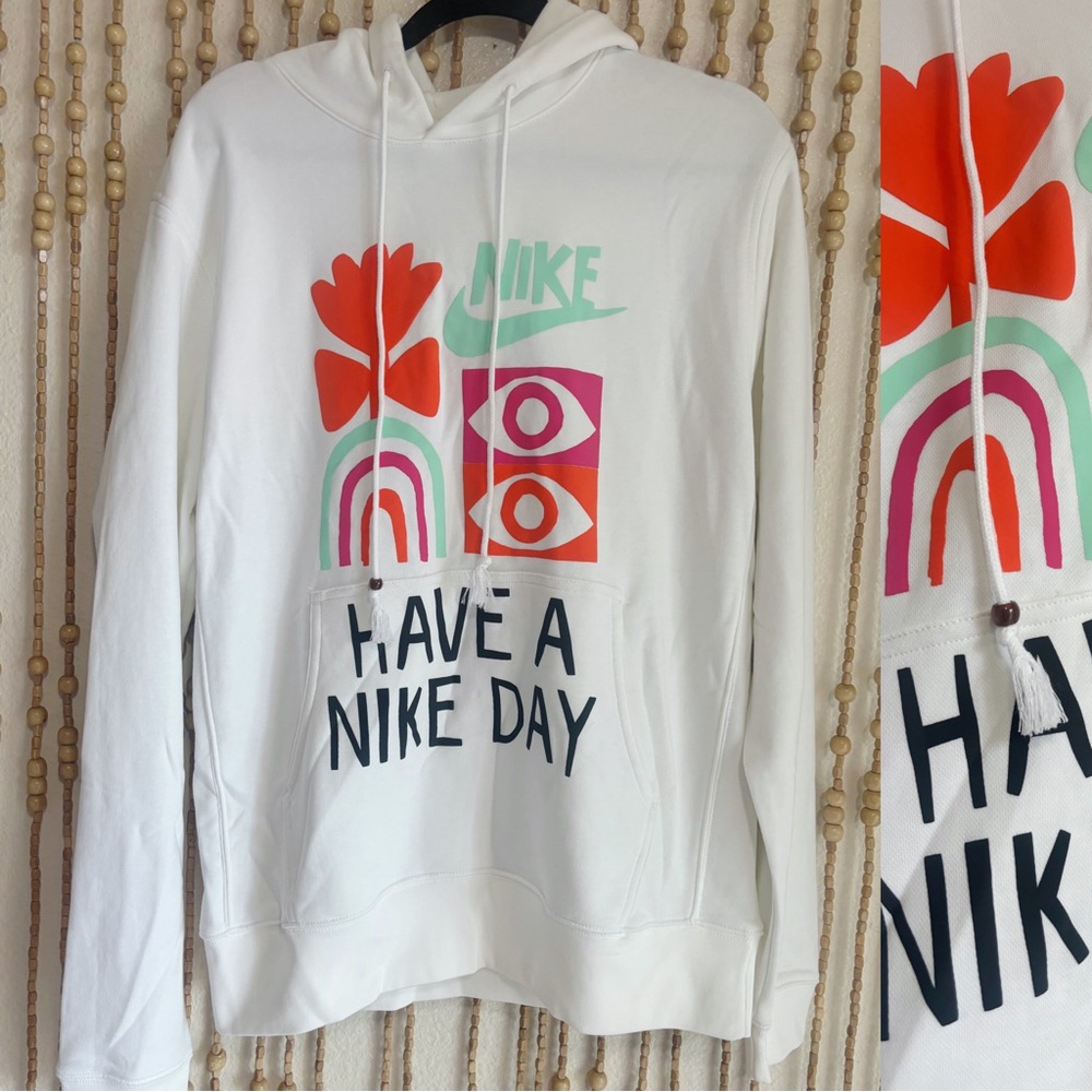 Have a Nike Day Men's French Terry Pullover Hoodie White Medium DQ4171-100